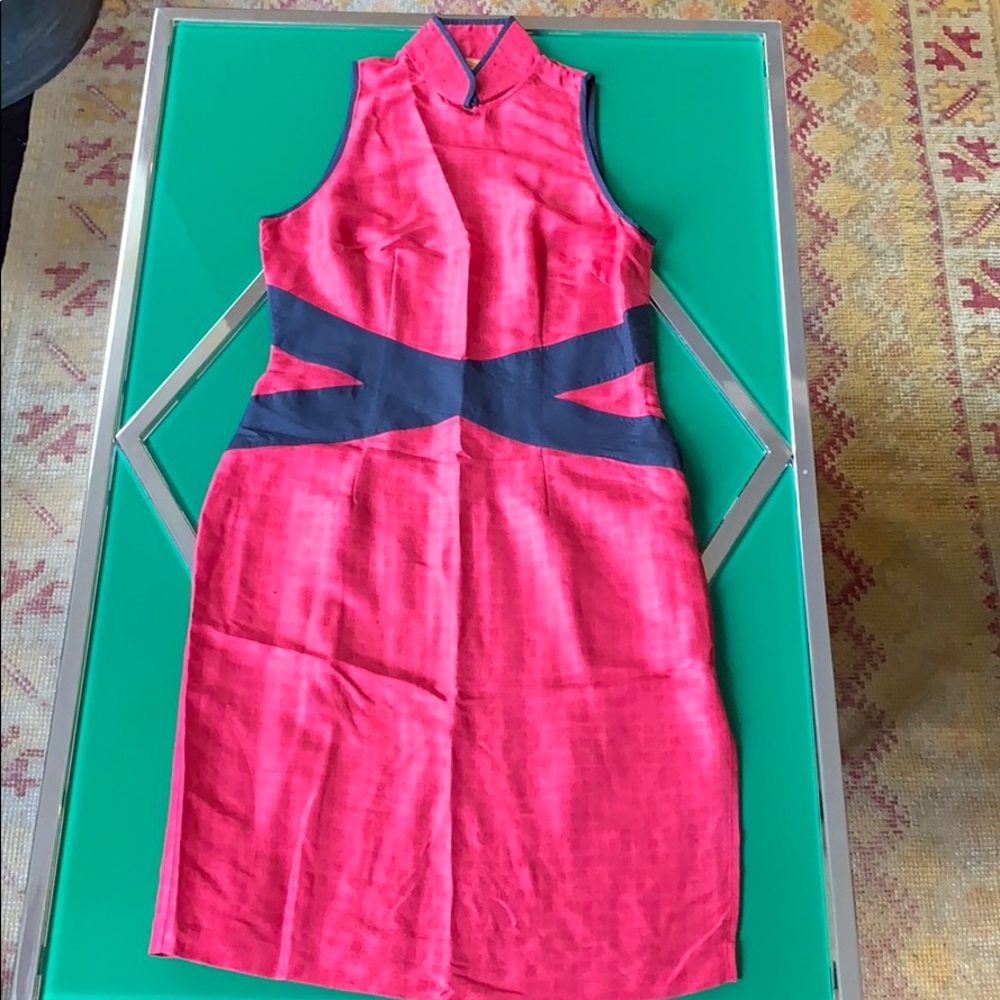 Shanghai tang red dress with black waist detail